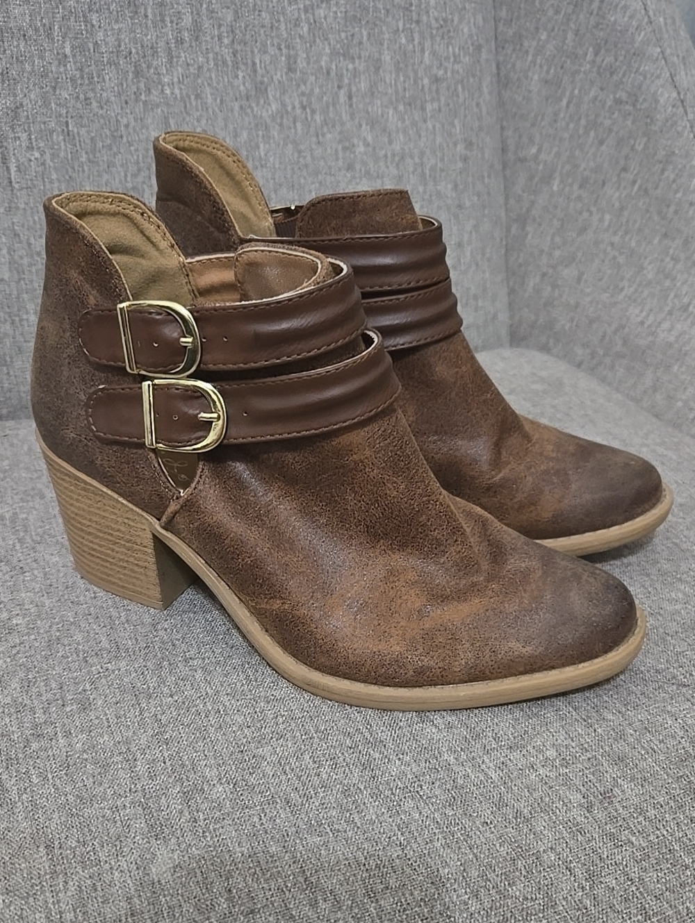 Qupid Brown Dual-Buckle Distressed Look Ankle Booties